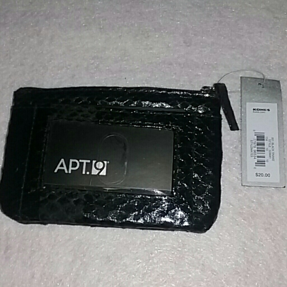 NWT Apt 9 snake skin wallet